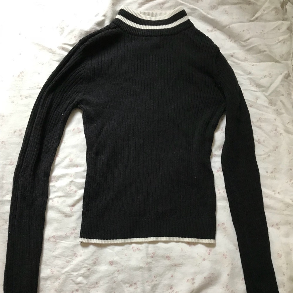 long sleeve turtleneck sweater